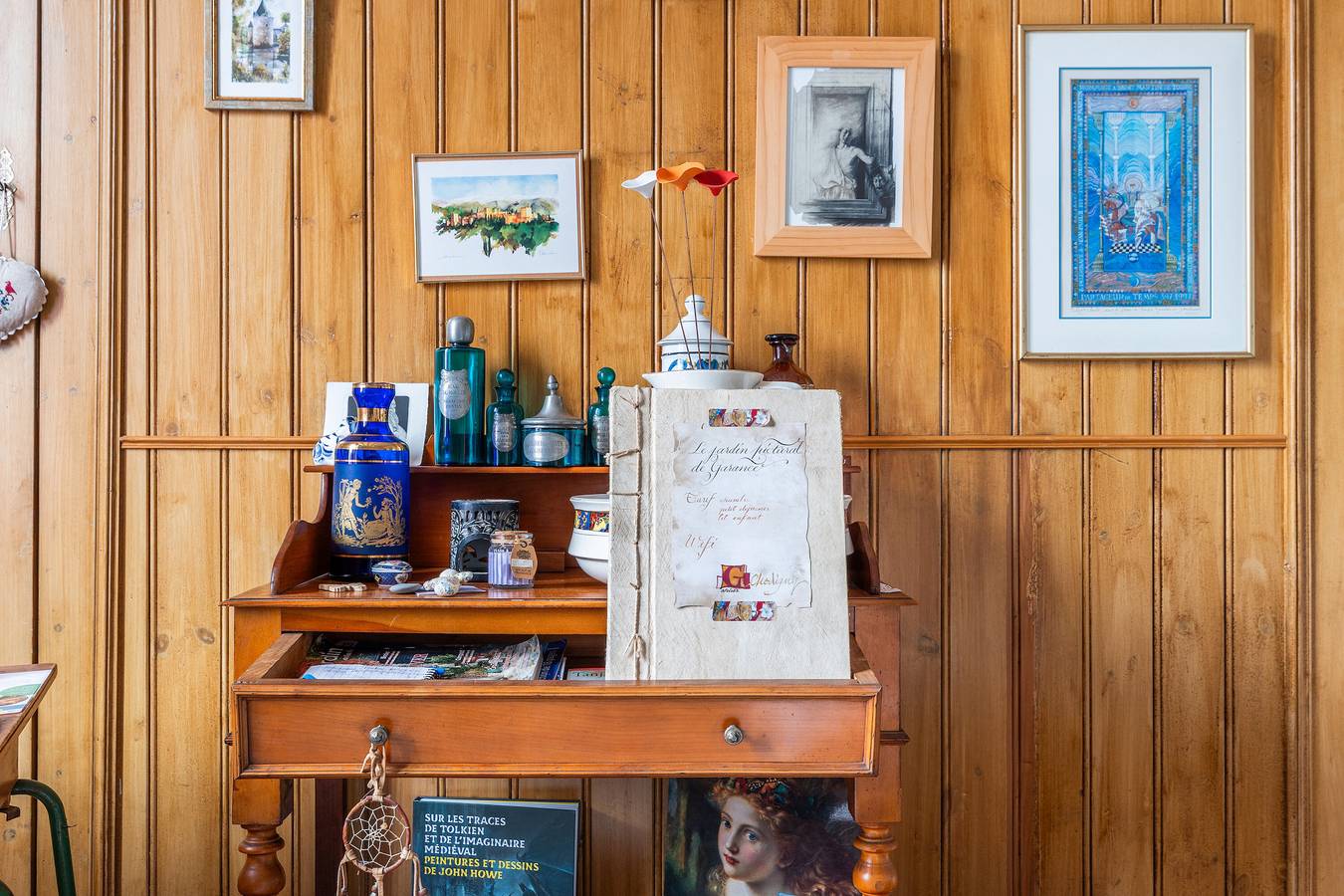 Chambre d’hôtes 'Le Jardin Pictural De Garance' avec jardin partagé et Wi-Fi in Chédigny, Région de Loches