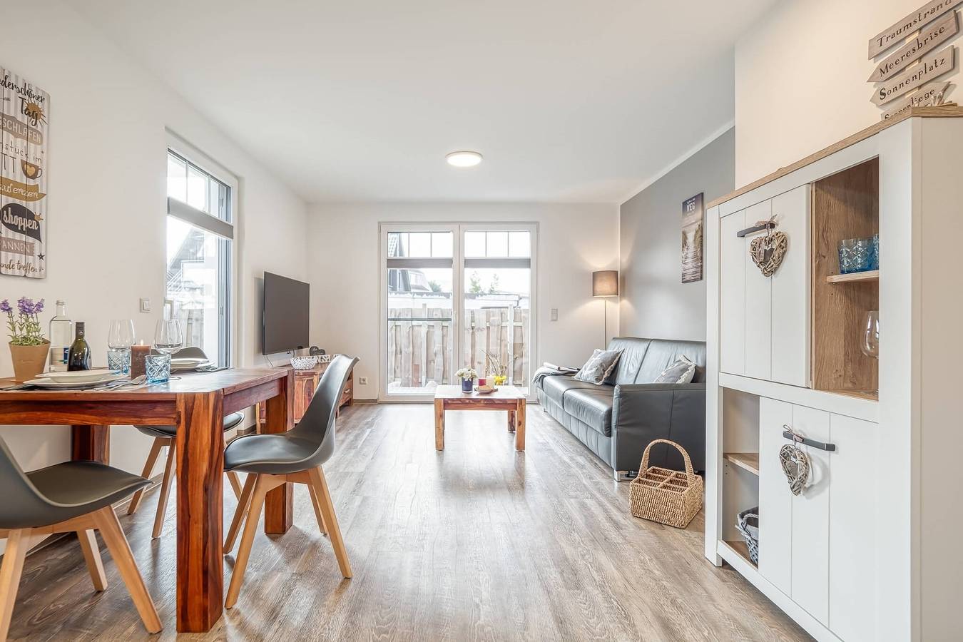 Ganze Ferienwohnung, Ostwind - Whg. 6 in Zingst, Fischland - Darß - Zingst