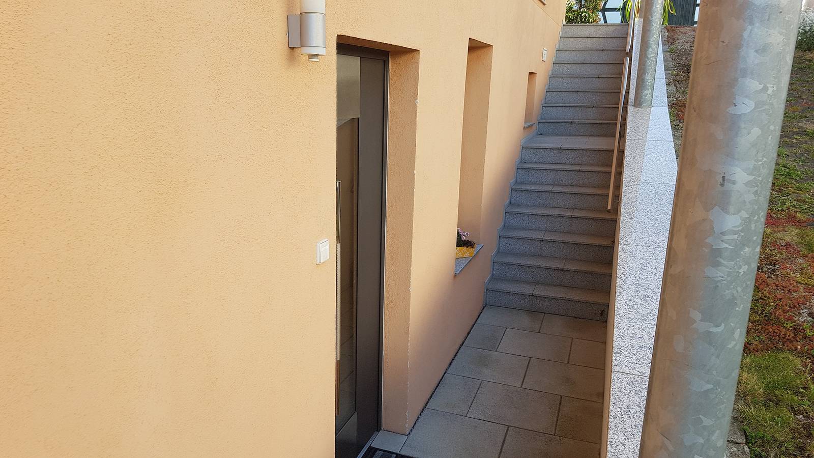 Ganze Wohnung, Ferienwohnung Bär, 59 qm, 1 Schlafzimmer, Wohn- und Essbereich, max. 3 Personen in Westheim (Hohenlohe), Rosengarten (Hohenlohe)