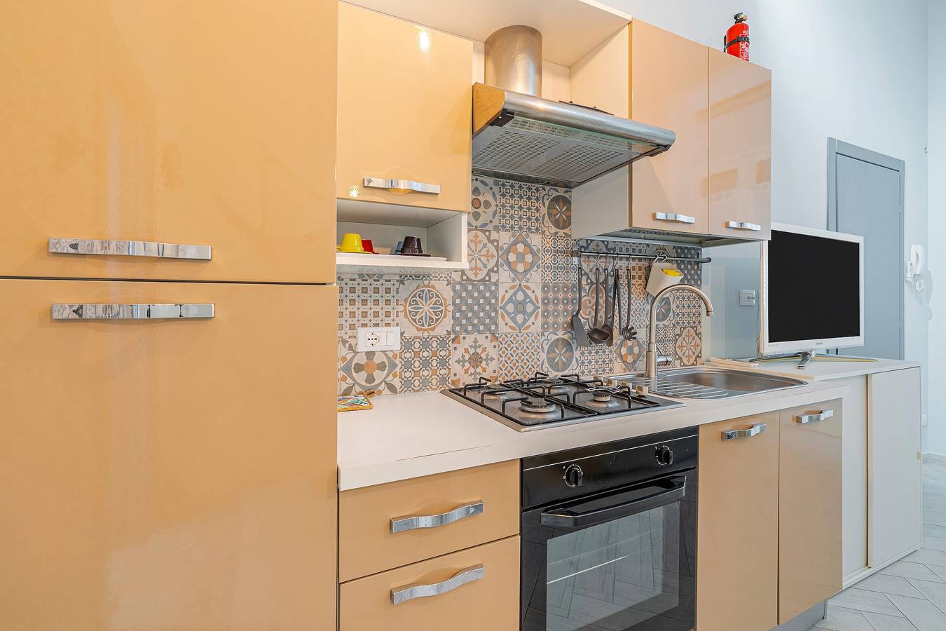 Appartement entier, Appartement 'Blue House - Rez-de-chaussée' avec Wi-Fi et climatisation in Capo Passero, Portopalo di Capo Passero