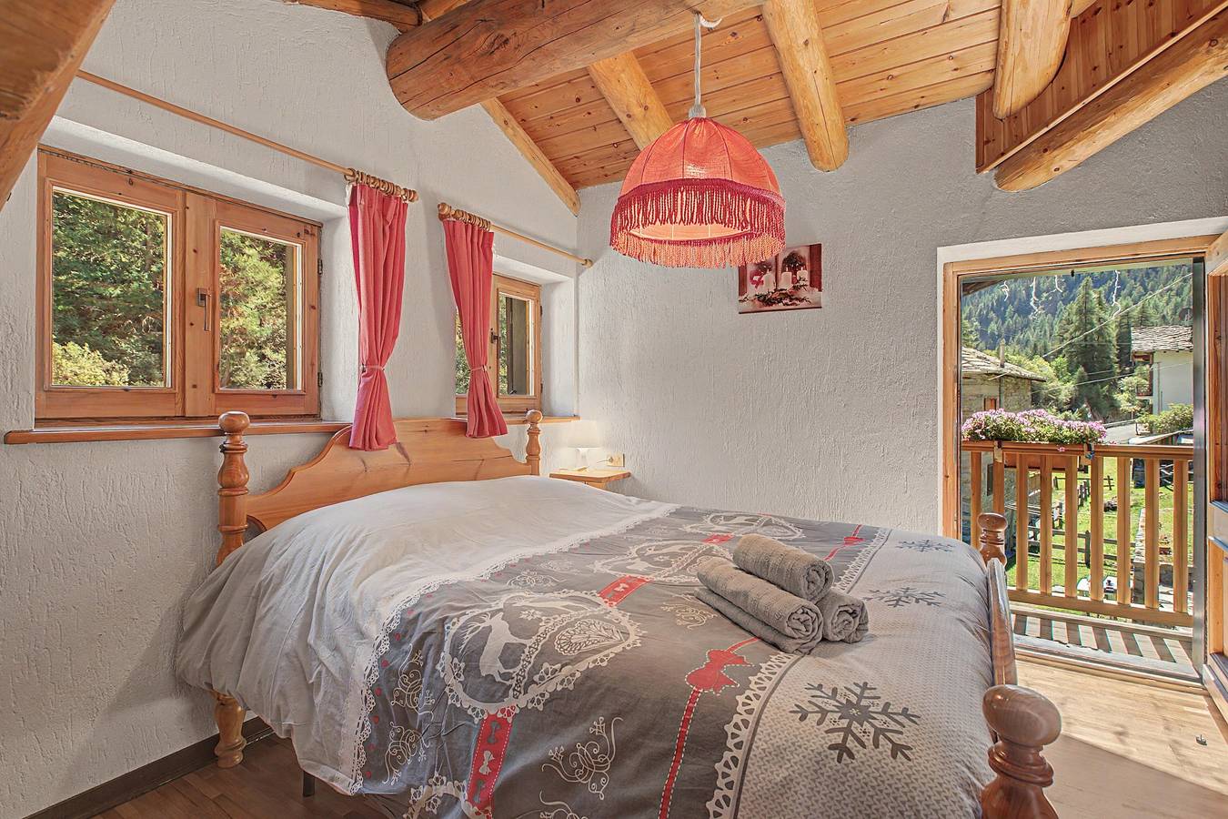 Chalet « Lo Pailler de Nonno » avec vue montagne, jardin partagé et Wi-Fi in Maisonnasse (Valsavarenche), Valsavarenche