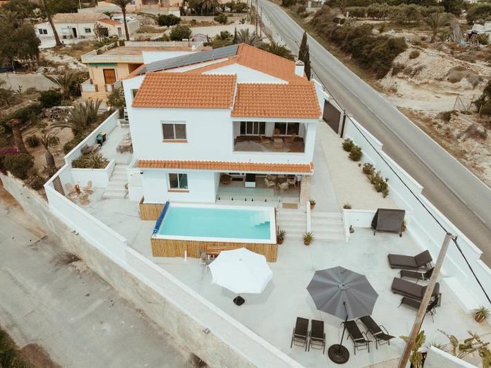 Casa rural para 12 personas, con piscina además de jardín y vistas en Elche - 2