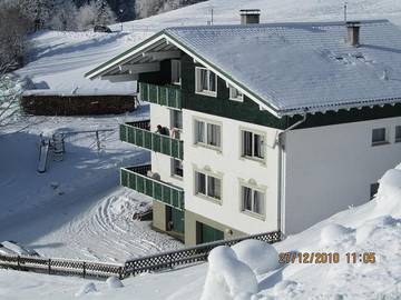 Vacation Apartment for 10 Guests in Bürserberg, Brandnertal, Picture 1