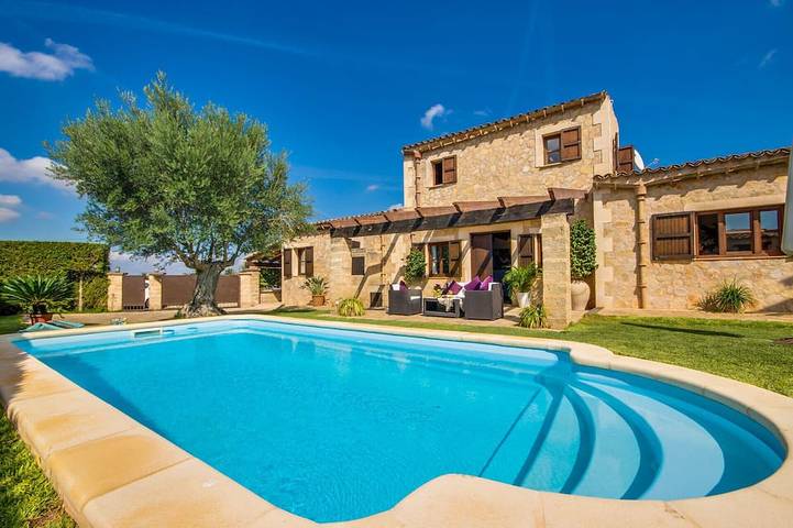 Villa für 5 Personen, mit Terrasse und Garten in Petra (Mallorca)