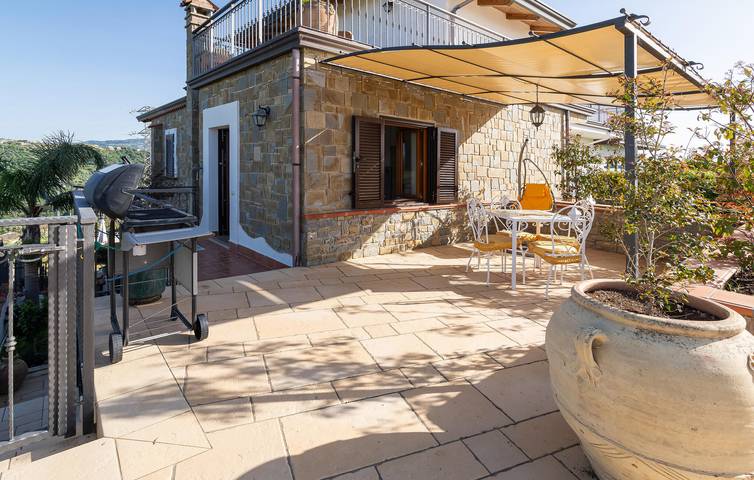 Apartamento con terraza y playa cerca in Agropoli, Cilento Coast