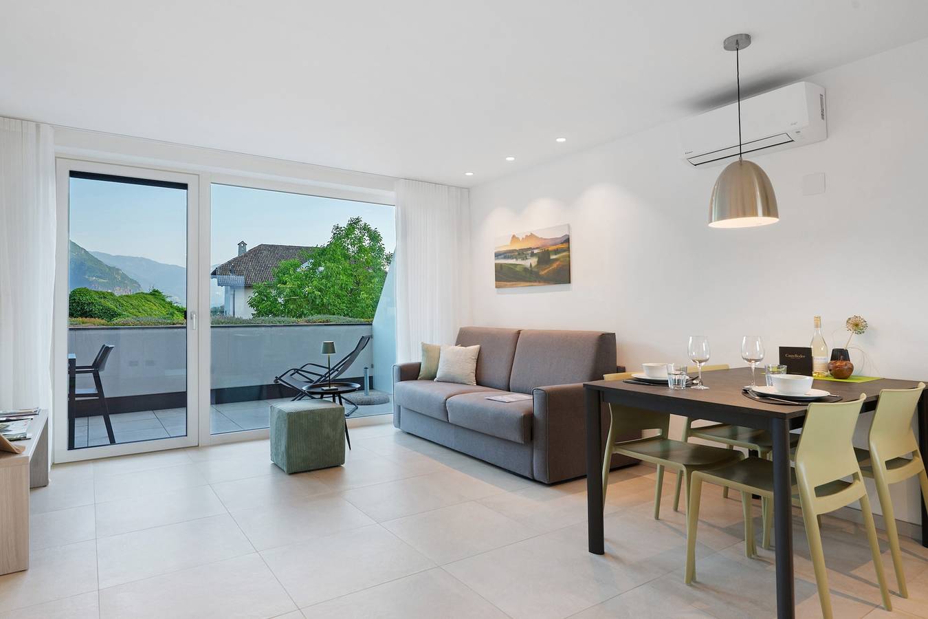 Ganze Wohnung, Bike Apartments Curti "Waldgrün" mit Sonnenterrasse & Alpenpanorama in Leifers, Fleimstaler Alpen