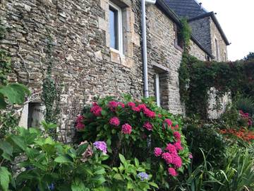 Gîte pour 2 personnes, avec terrasse et jardin, animaux acceptés à Cerisy-la-Forêt