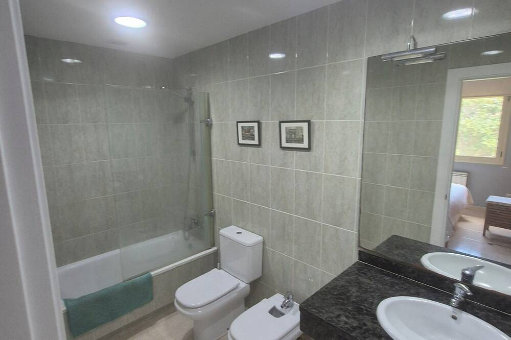 Maison confortable avec jardin privé, idéale pour un long séjour sur Costa Brava in Palafrugell, Costa Brava