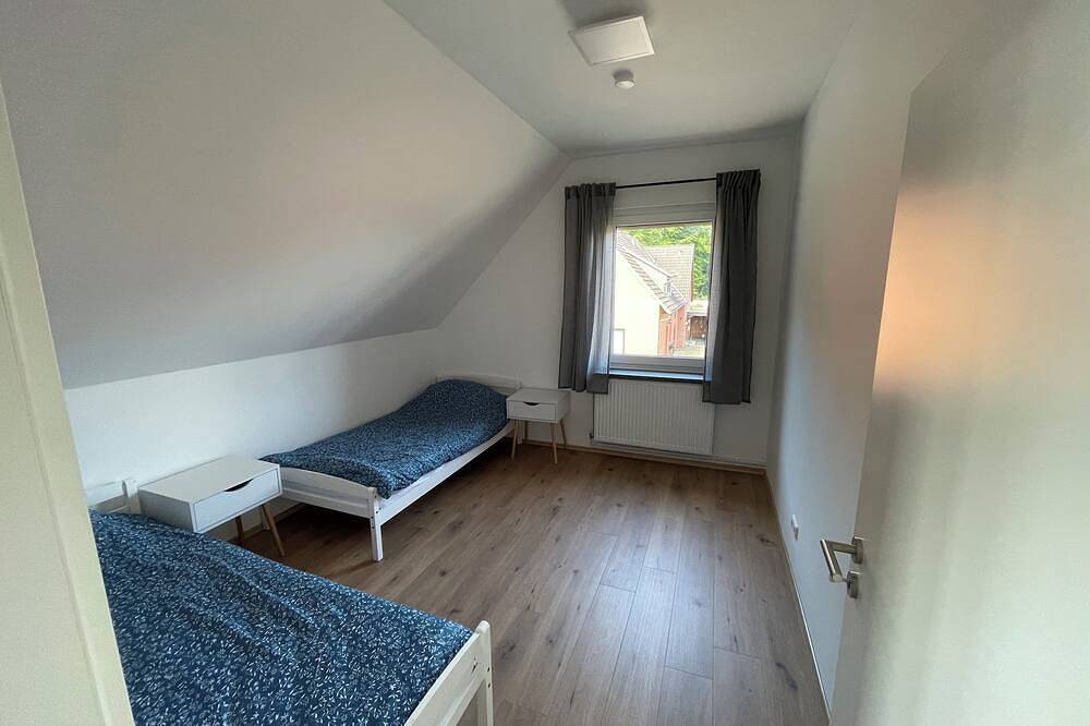 Ganze Wohnung, 3 Schlafzimmer l Steinhuder Meer l Südbalkon l Waldblick l Saniert in Hagenburg, Landkreis Schaumburg