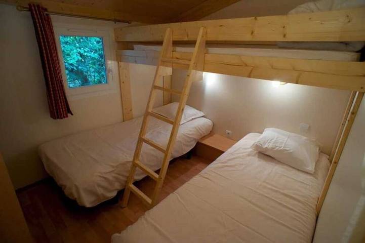 Gîte pour 7 personnes dans Levier - 3