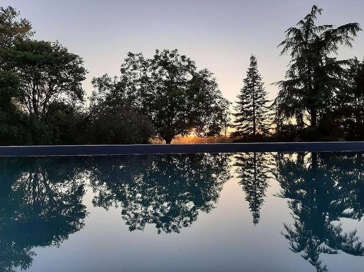 Location de vacances pour 12 personnes, avec terrasse et piscine à Nanton - 4