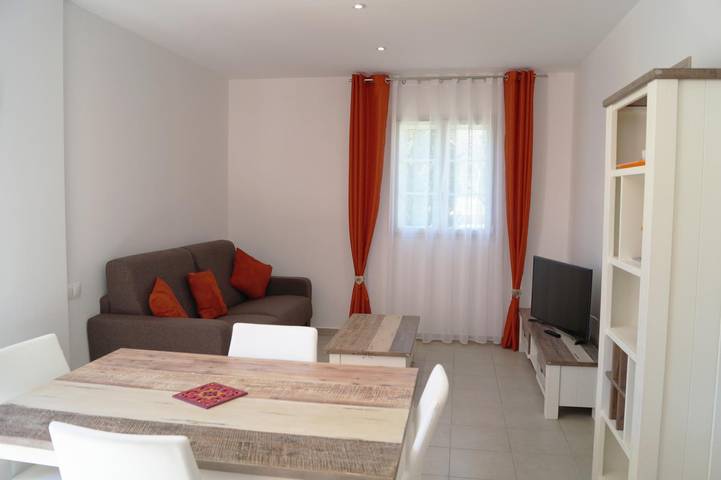Gîte pour 2 personnes, avec piscine et terrasse à Céret - 4