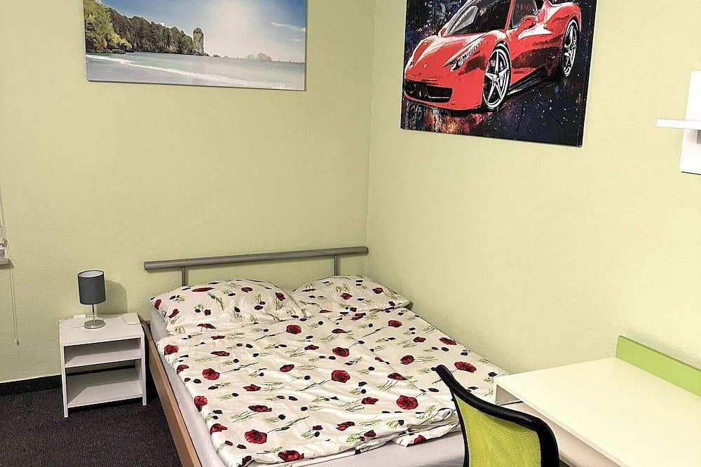Ganze Wohnung, Großes Apartment für 3-11 Gäste im Raum Halle-Leipzig in Landsberg (Saalekreis), Saale-Unstrut Region