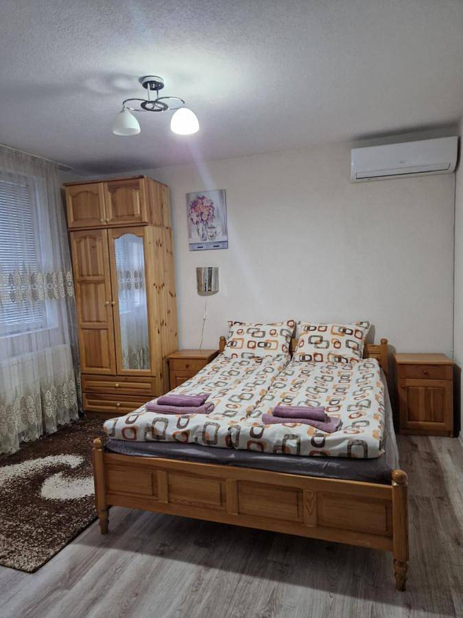 Apartment with Balcony in Gotsé Deltchev, Pirin