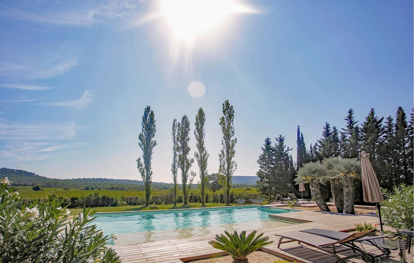 Gemütliche Wohnung mit Pool und Parkplatz, 2 km von Gailhan entfernt in Carnas, Mittelmeerküste (Frankreich)