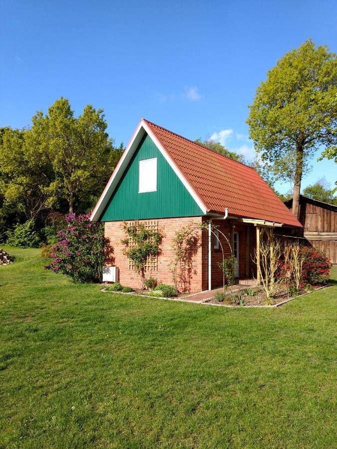 Ferienhaus für 4 Personen, mit Terrasse und Garten sowie Ausblick in Hechthausen - 2