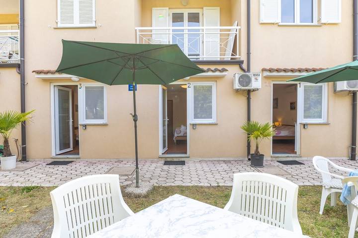 Ferienwohnung für 2 Personen, mit Balkon/Terrasse, mit Haustier in Poreč - 3