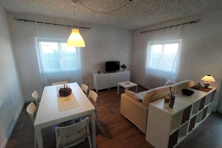 Cottage with garden and patio a few steps from the sea along the Conero Riviera in Porto Recanati, Côte Adriatique Marken