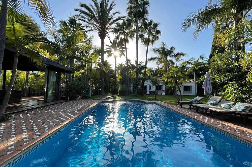 Villa pour 6 Personnes dans Nueva Andalucía, Marbella