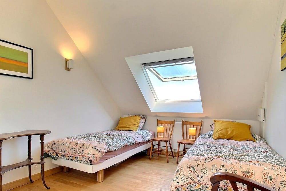 Le Bois de Kerderff - Le Bono in Bono, Côte des Mégalithes