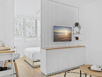 Studio for 2 People in Sydney, New South Wales, Photo 2