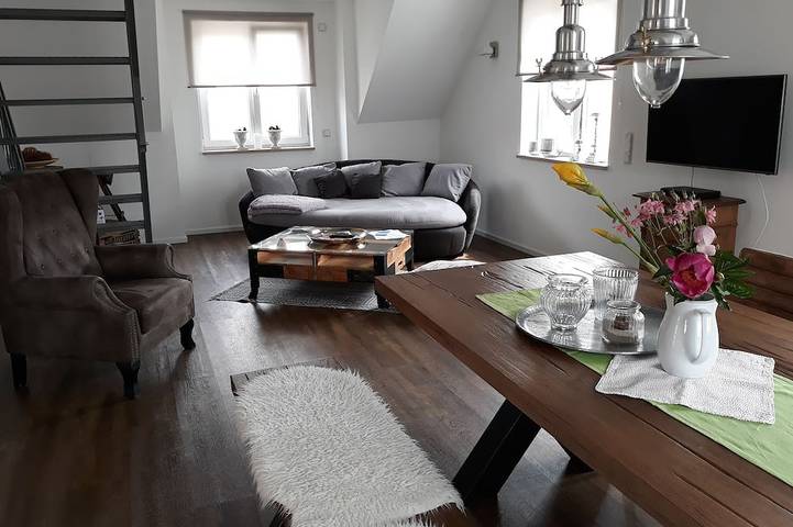 Ferienwohnung für 4 Personen, mit Balkon in Landkreis Aichach-Friedberg