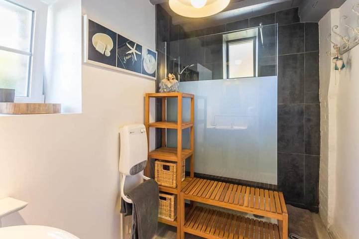 Gîte pour 2 personnes, avec jardin, animaux acceptés à Gouville-sur-Mer - 4