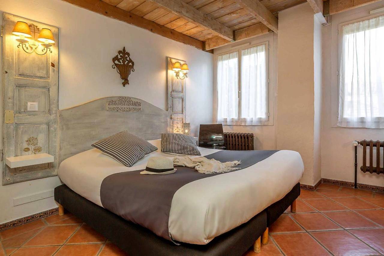 The Originals Boutique, Clair Hôtel, Martigues in Martigues, Côte méditerranéenne (France)