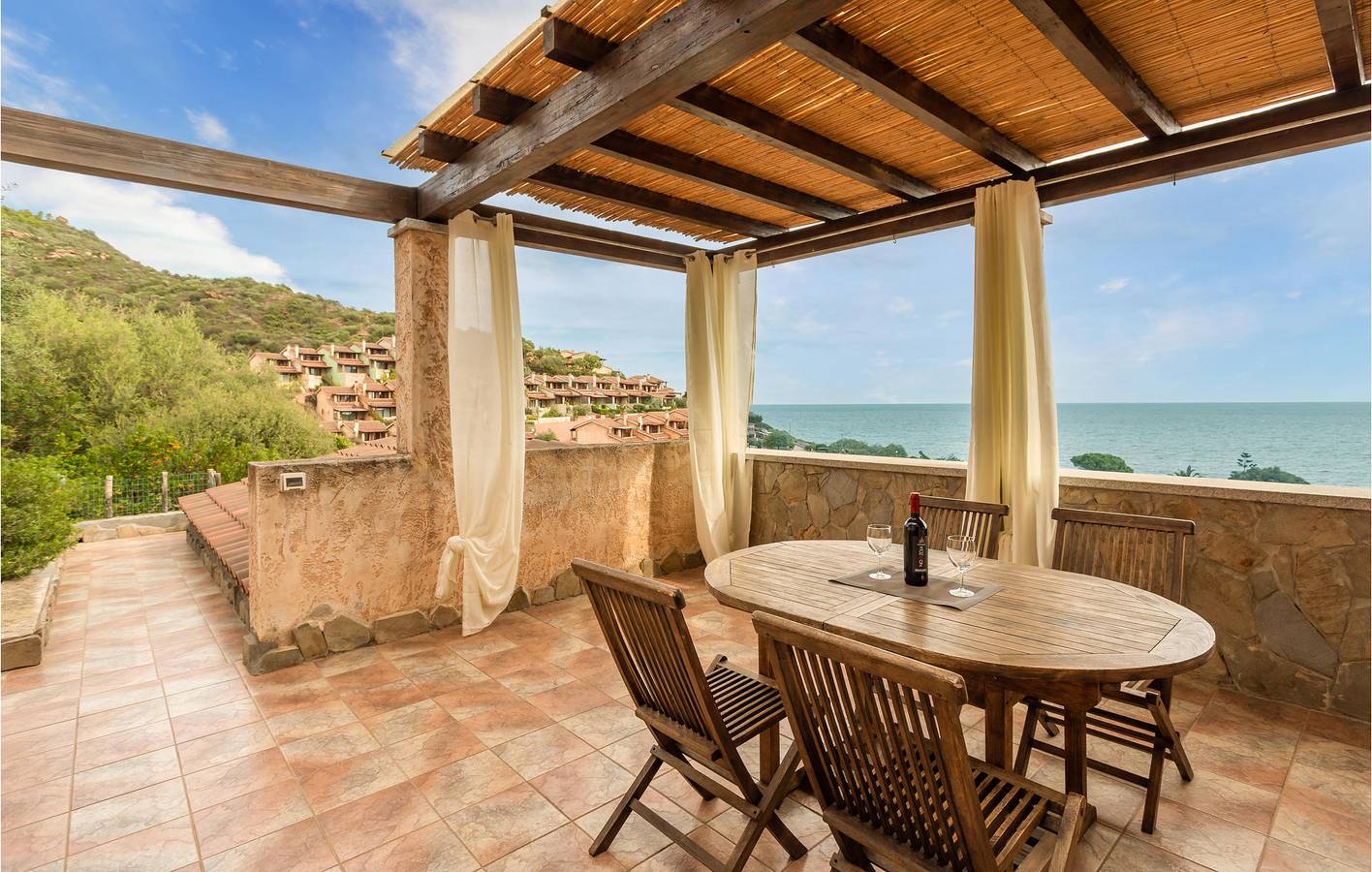 Appartamento con vista mare con parcheggio, cucina e spiaggia nelle vicinanze in Porto Tramatzu, Villaputzu