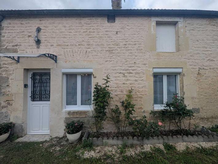 Location de vacances pour 2 personnes, avec jardin dans Châteauvillain