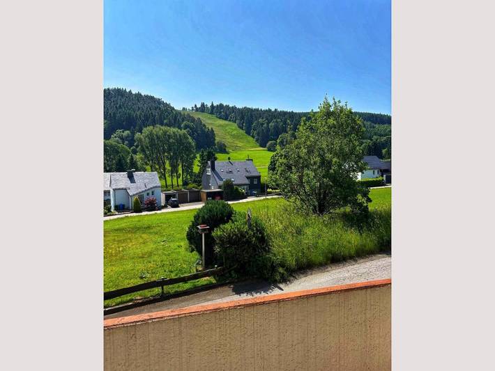 Ferienwohnung für 3 Personen, mit Balkon und Pool sowie Sauna
