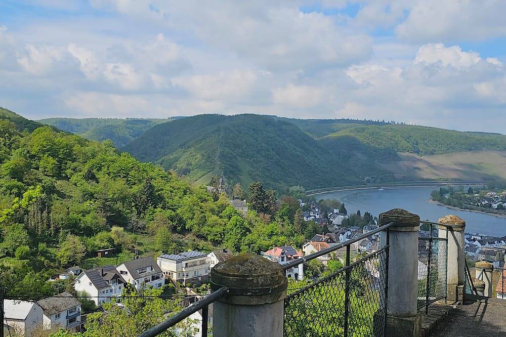 Ganze Wohnung, Rheinblick Schlösschen (Harry):  on der größter Rheinschleife mit Terrasse in Boppard, Mittelrhein