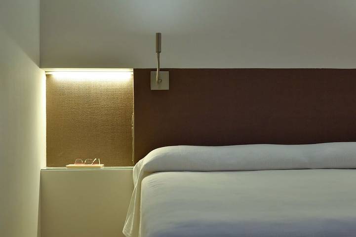 Ganze Wohnung, Brandneues Apartment mit Terrasse, Pool und Meerblick in Cambrils, Costa Dorada
