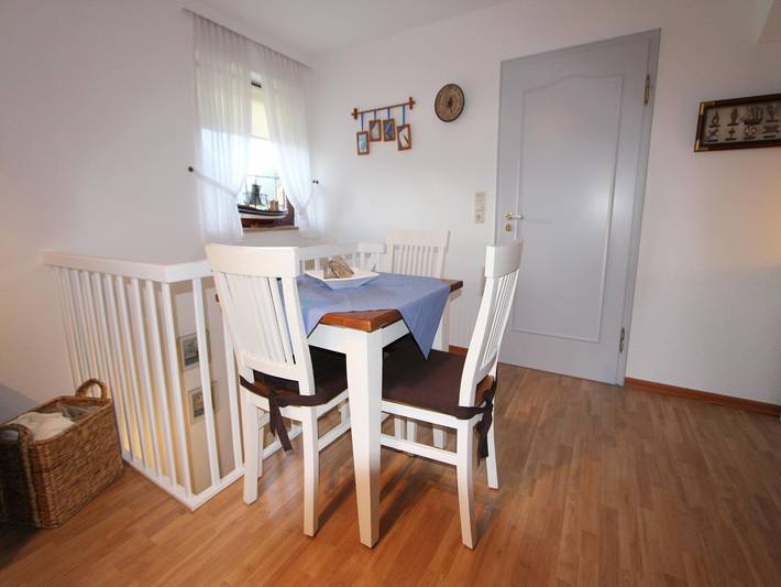 Ferienwohnung für 2 Personen, mit Terrasse in Wenningstedt - 3