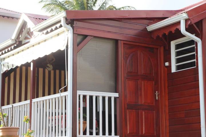 Gîte pour 4 personnes, avec jardin et vue dans La Soufrière - 3