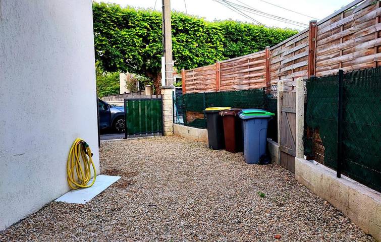 Location de vacances pour 3 personnes, avec terrasse, animaux acceptés à Draveil - 4