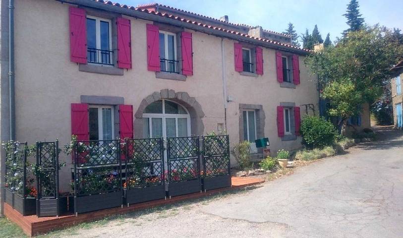 Gîte pour 6 personnes, avec terrasse, animaux acceptés