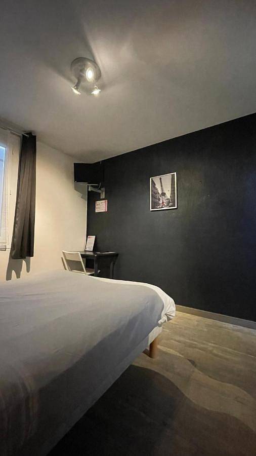 Hôtel pour 2 personnes, animaux acceptés à Vairé - 2