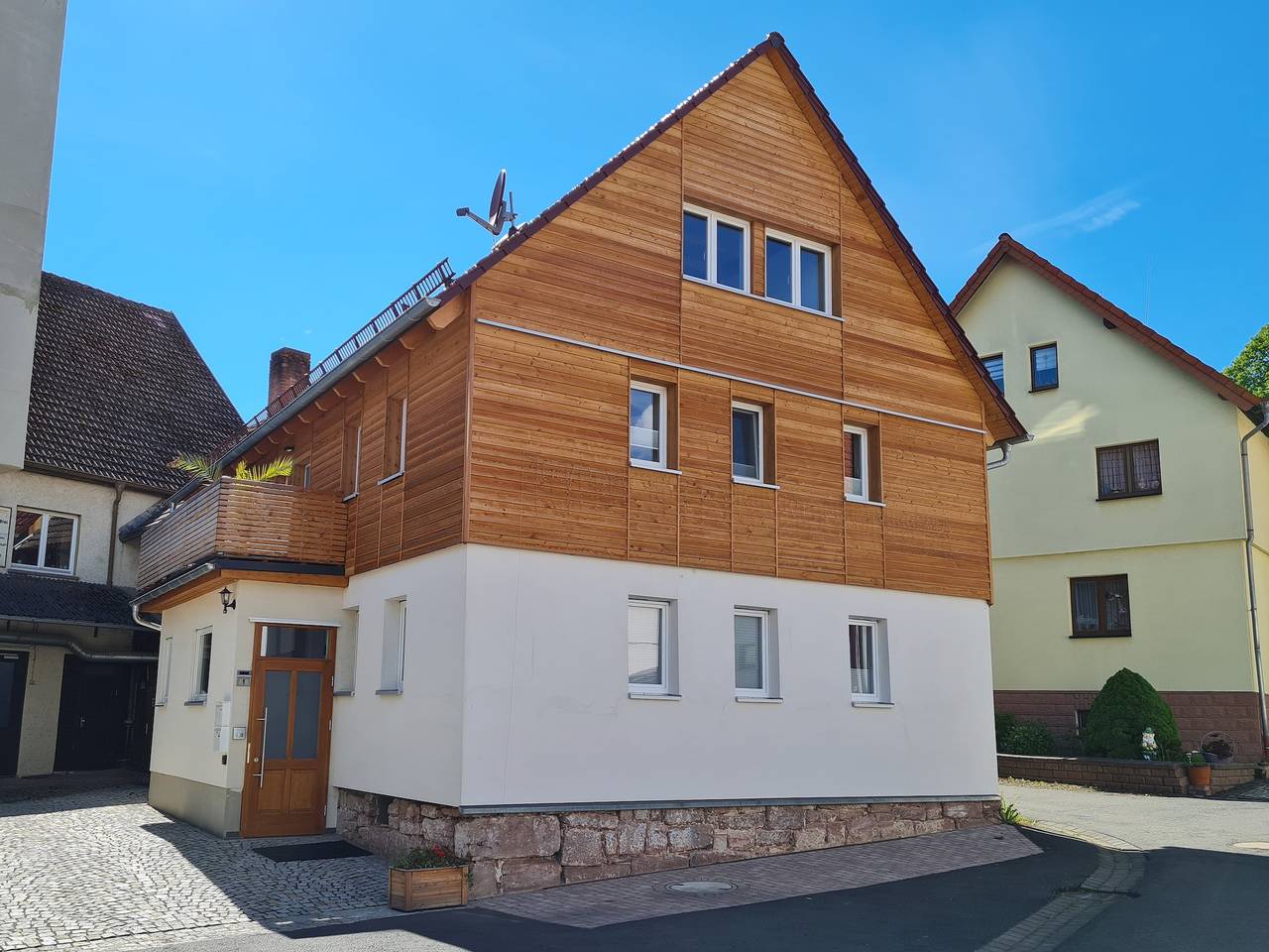 Ganze Ferienwohnung, Ferienwohnungen "Zur Rhön Tischlerei" - Fw 3 (Wohnraum, Schlafzimmer, Küche, Bad/Wc - 40qm - max. 2 Personen in Wiesenthal, Biosphärenreservat Rhön