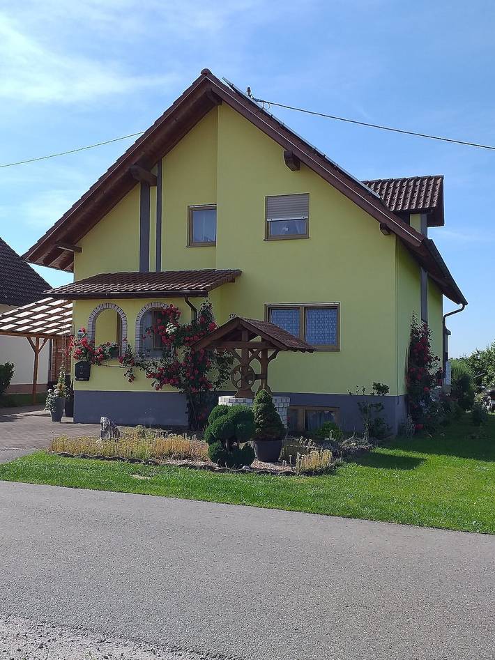 Appartement entier, Appartement 'Ferienwohnung 'am Bienwald'' avec balcon et Wi-Fi in Schaidt, Wörth am Rhein