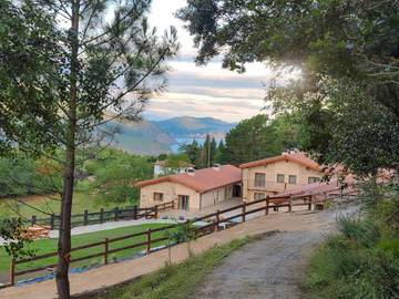 Aparthotel para 4 personas, con jardín y vistas en Vizcaya