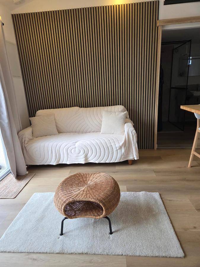 Location de vacances pour 4 personnes, avec jardin et piscine à Les Granges-Gontardes - 2