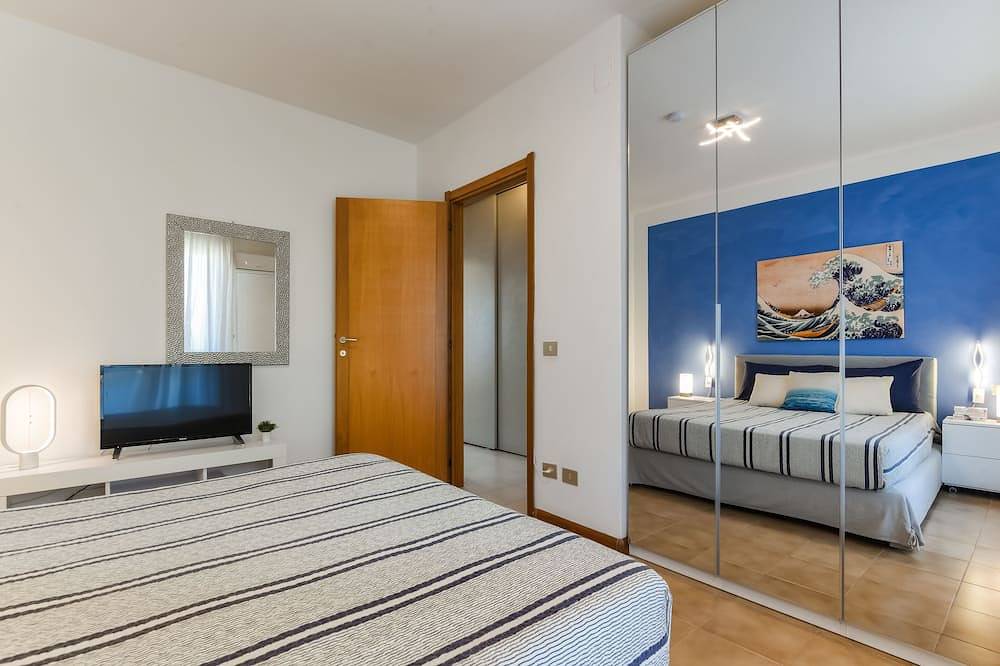 Ganze Wohnung, At Dario's house: a stone's throw from the sea with parking space in Fertilia, Alghero