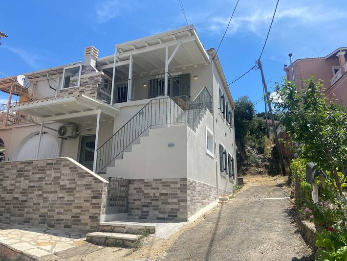 Holiday rental for 6 people, with balcony, child-friendly in Kassiopi