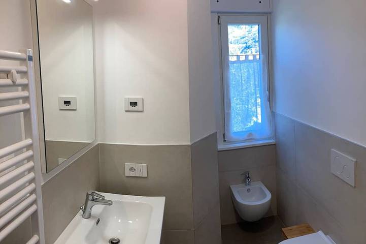 Apartamento entero, Fiorella House - First Floor in Torbole, Nago-Torbole