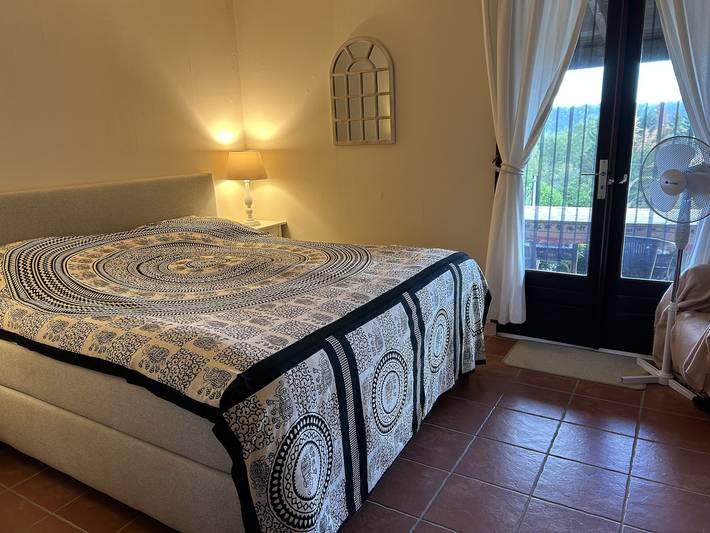 Gîte pour 6 personnes, avec Piscine à Le Bugue - 4