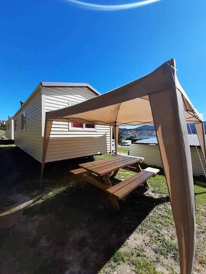 Camping para 4 personas, con terraza y jardín - 1