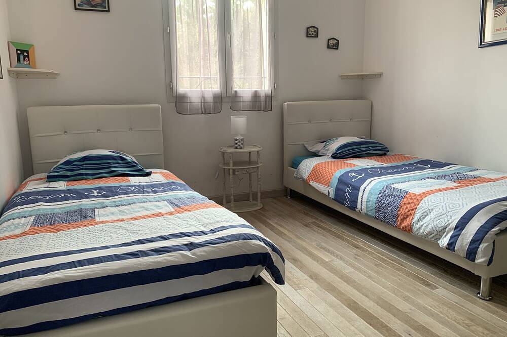Villa de charme 4 chambres avec piscine chauffée Jacuzzi Sauna in Taradeau, Région de Draguignan