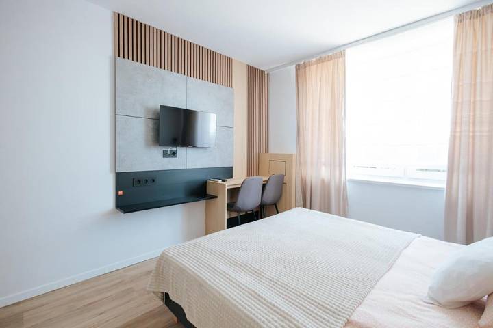 Apartament wakacyjny dla 2 osób, z Jacuzzi i Taras oraz Ogród w Krasnobród
