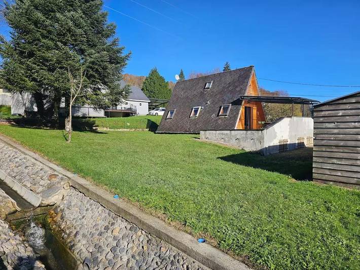 Gîte pour 4 personnes, avec jardin ainsi que terrasse et vue à Pouzac - 3